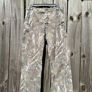 Abercrombie & Fitch Baggy Woodland Camo Cargo Pants